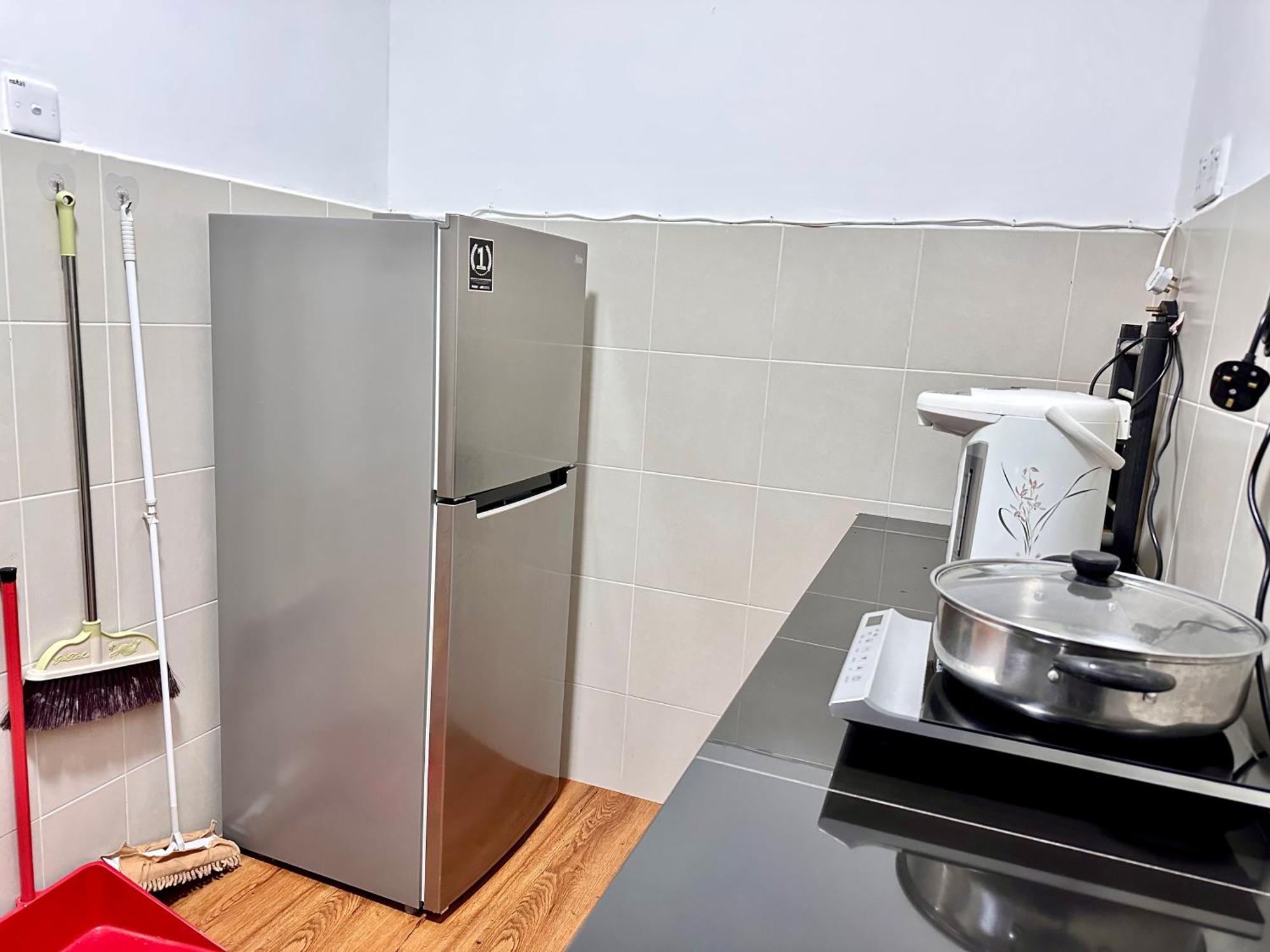 Emerald Avenue Muji Style Apartment